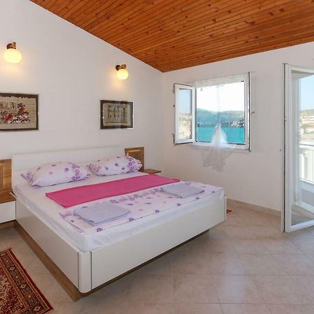 Villa Uno Trogir Eksteriør bilde